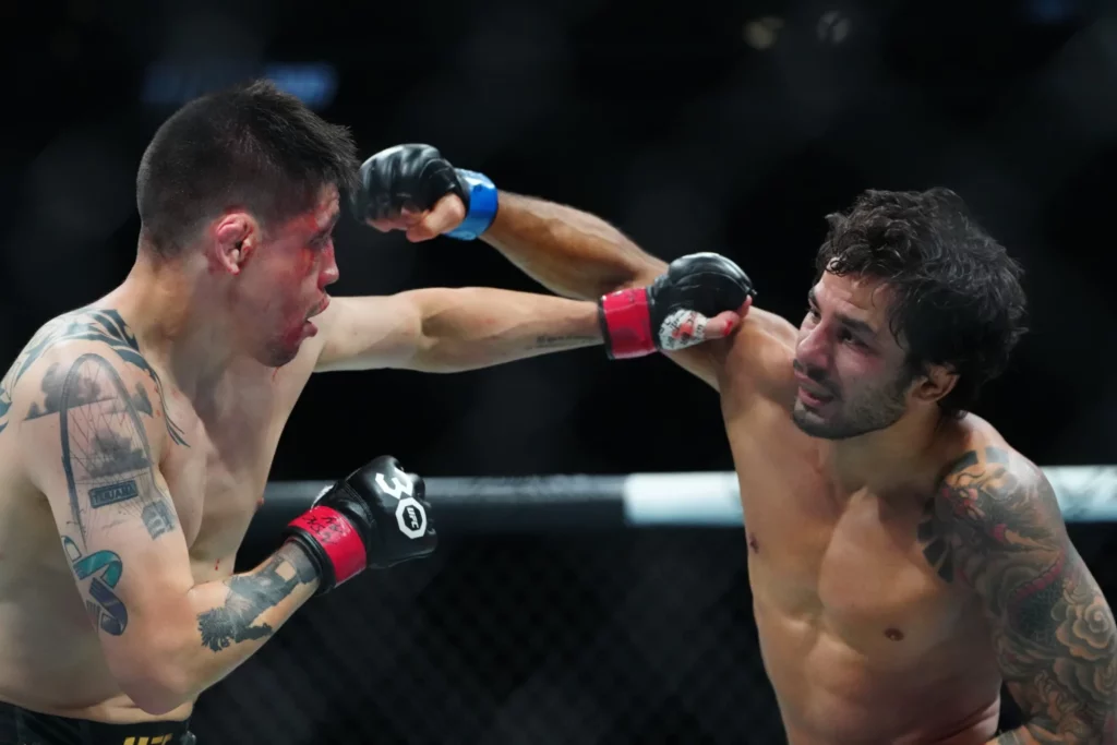 UFC 290: Alexandre Pantoja edges Brandon Moreno by split decision